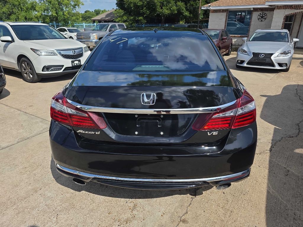 2016 Honda Accord Image 4