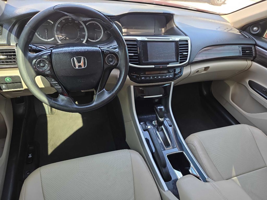 2016 Honda Accord Image 10