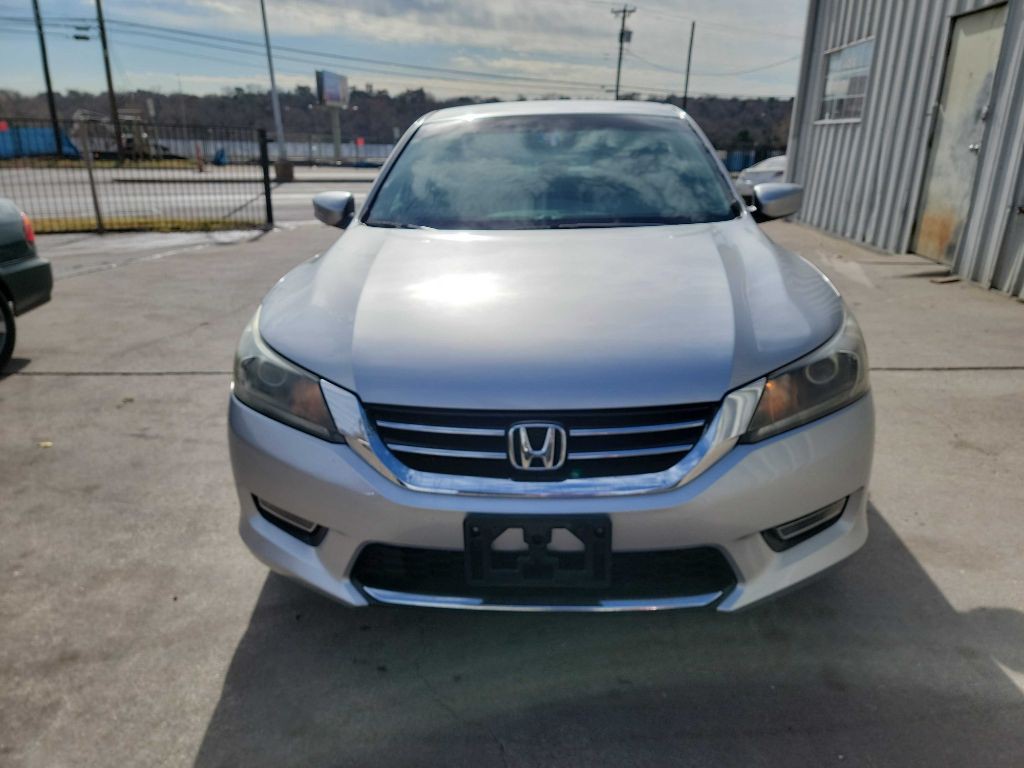 2013 Honda Accord Image 2
