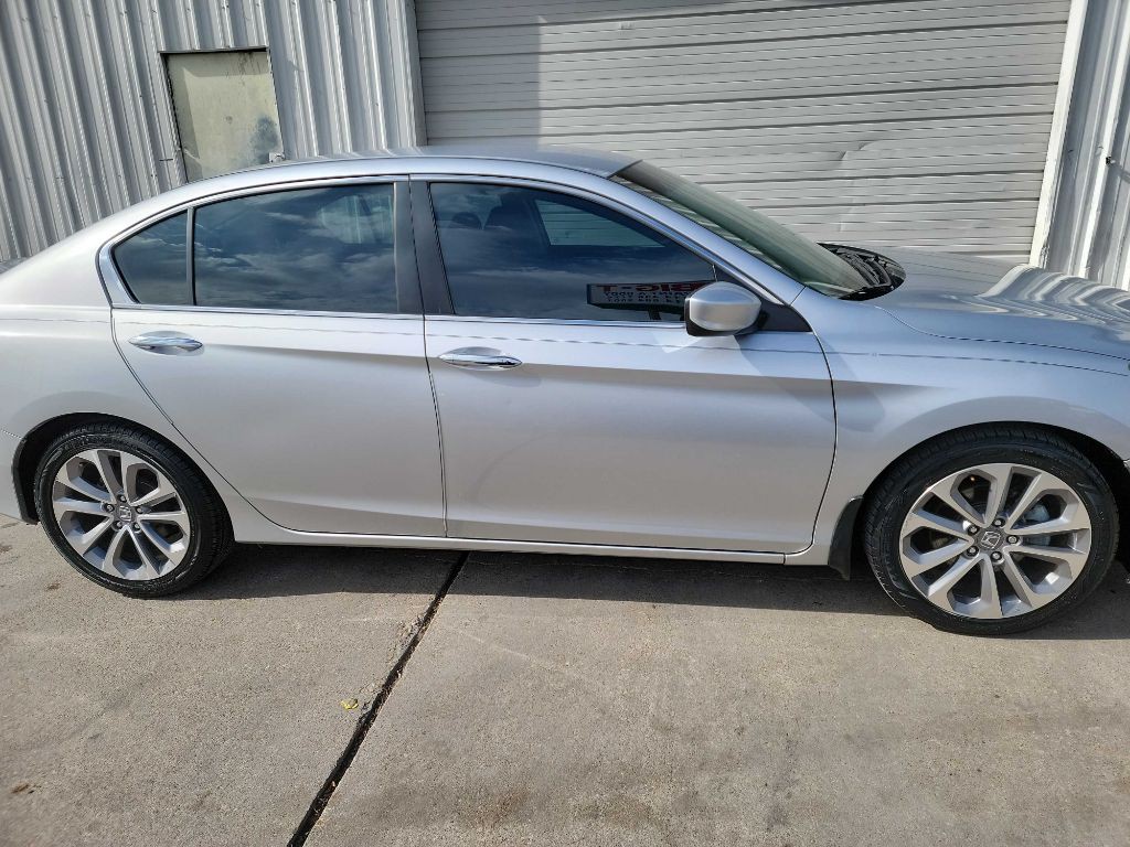 2013 Honda Accord Image 4