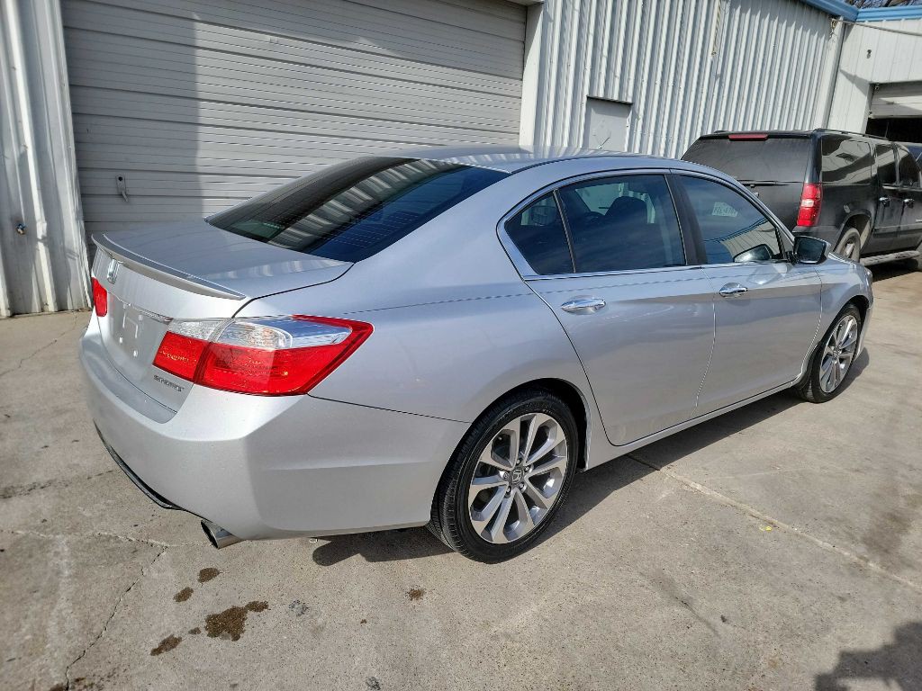 2013 Honda Accord Image 5