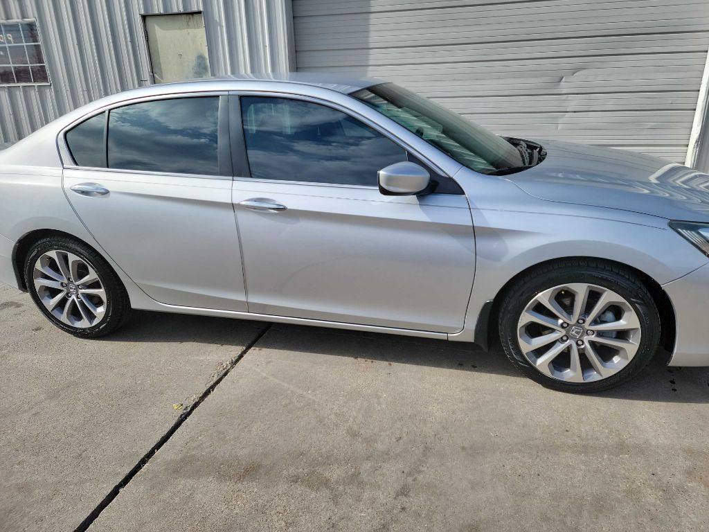 2013 Honda Accord Image 14