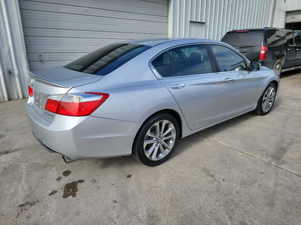 2013 Honda Accord Image 15