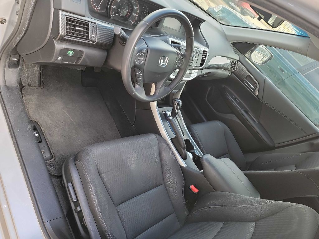 2013 Honda Accord Image 20