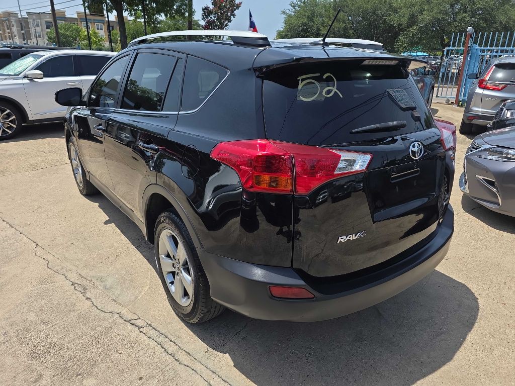 2015 Toyota Rav4 Image 7