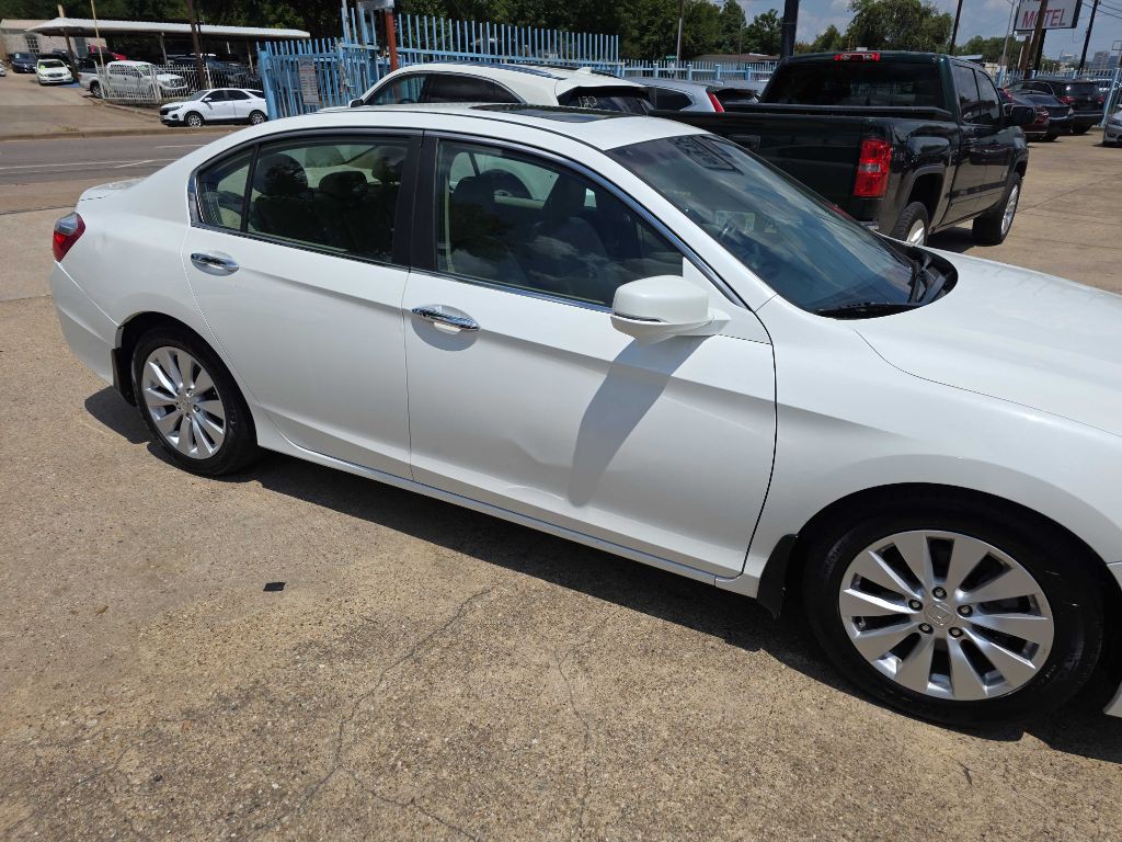2013 Honda Accord Image 3