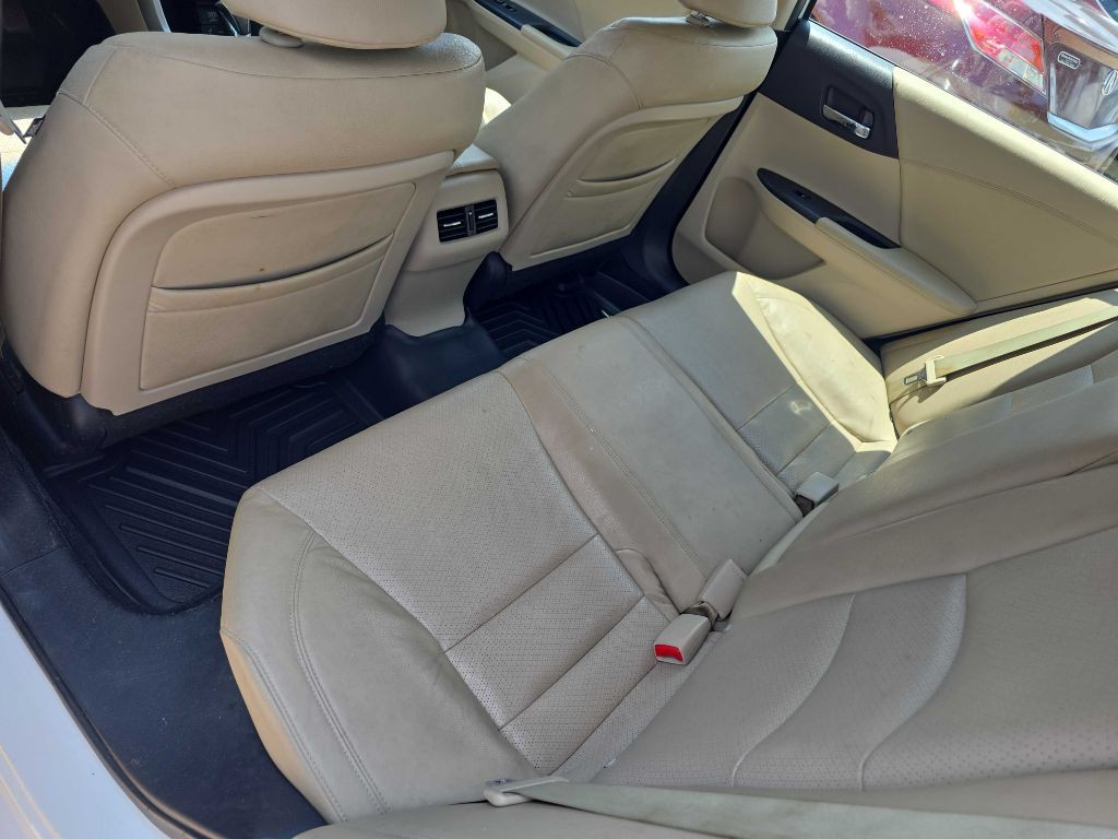 2013 Honda Accord Image 8