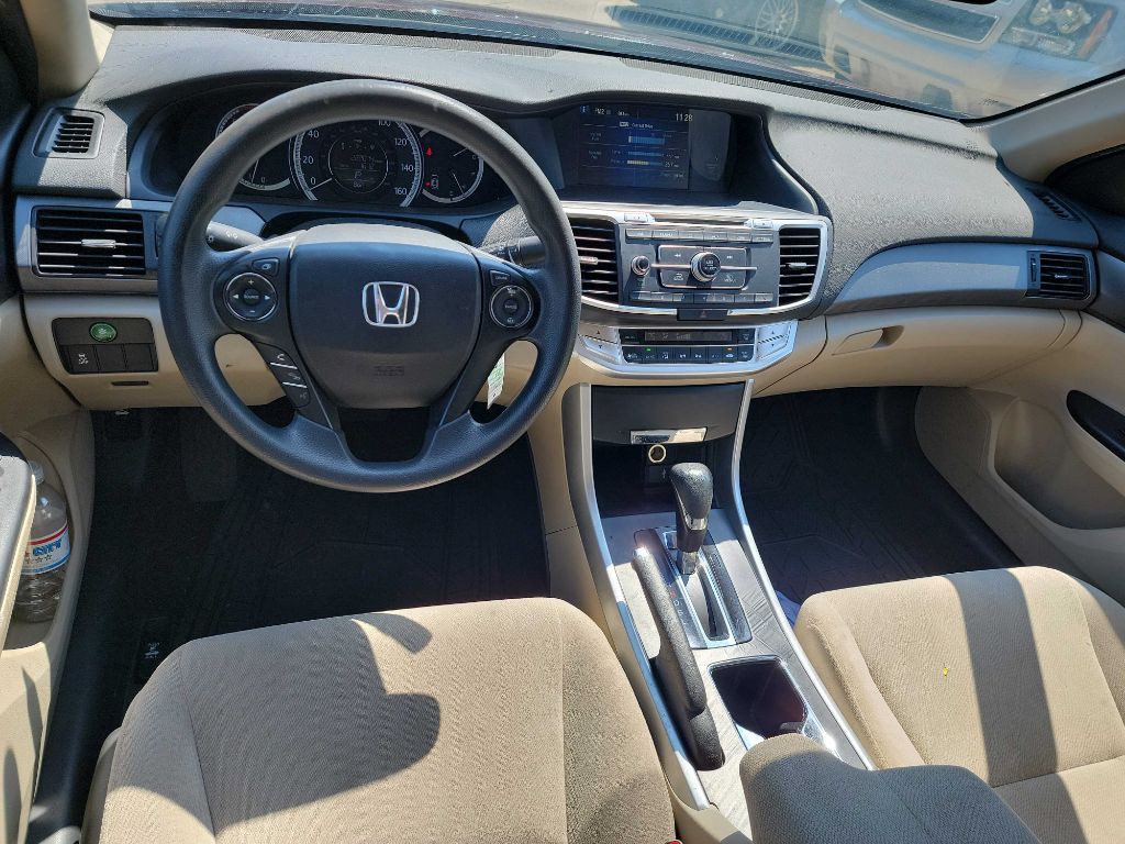 2013 Honda Accord Image 9