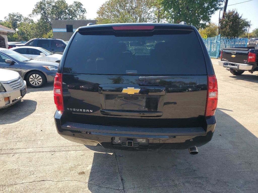 2008 Chevrolet Suburban Image 6
