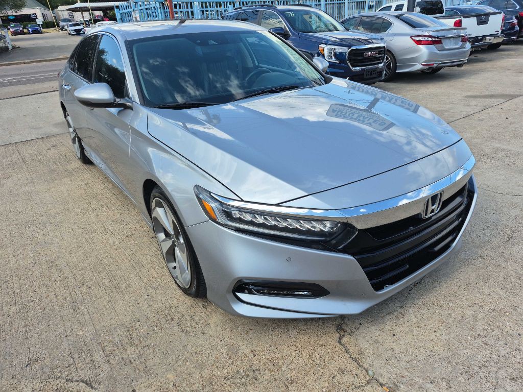 2018 Honda Accord Image 2