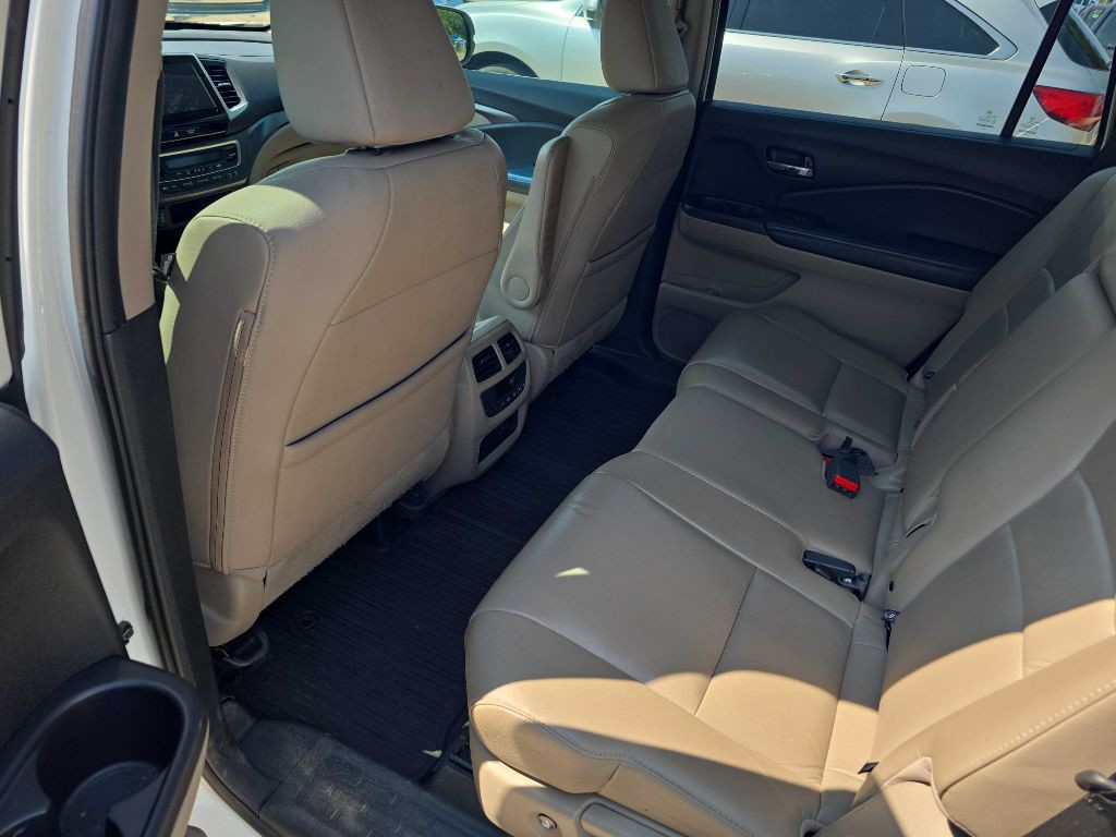 2016 Honda Pilot Image 10