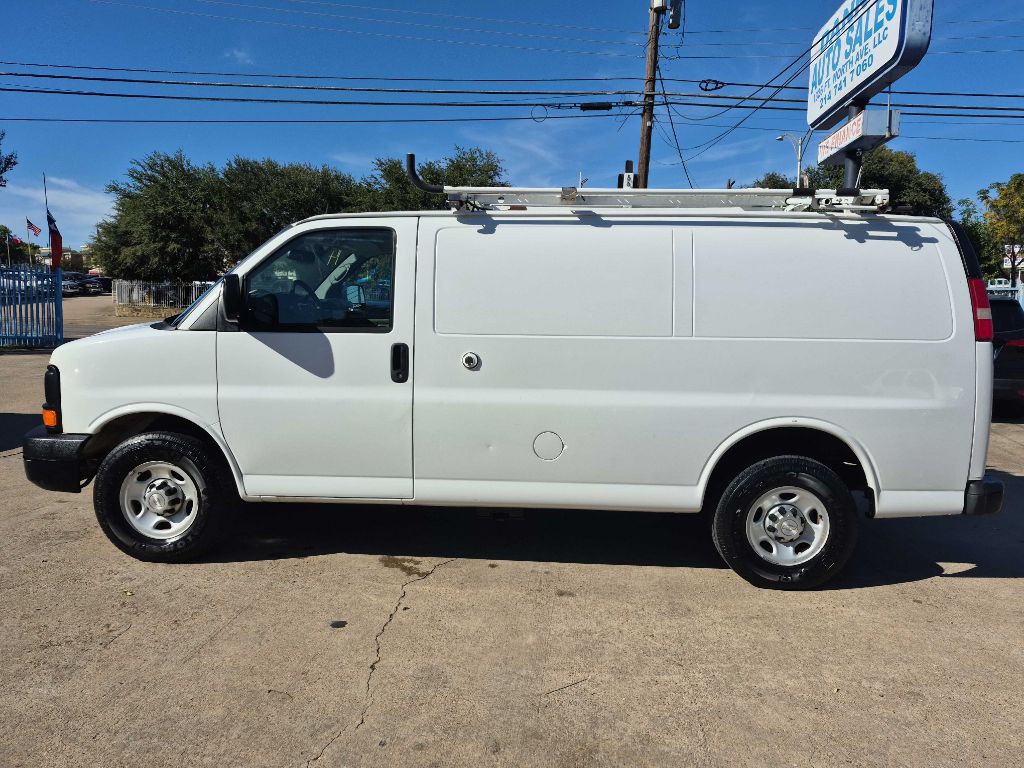 2015 Chevrolet Express Image 8