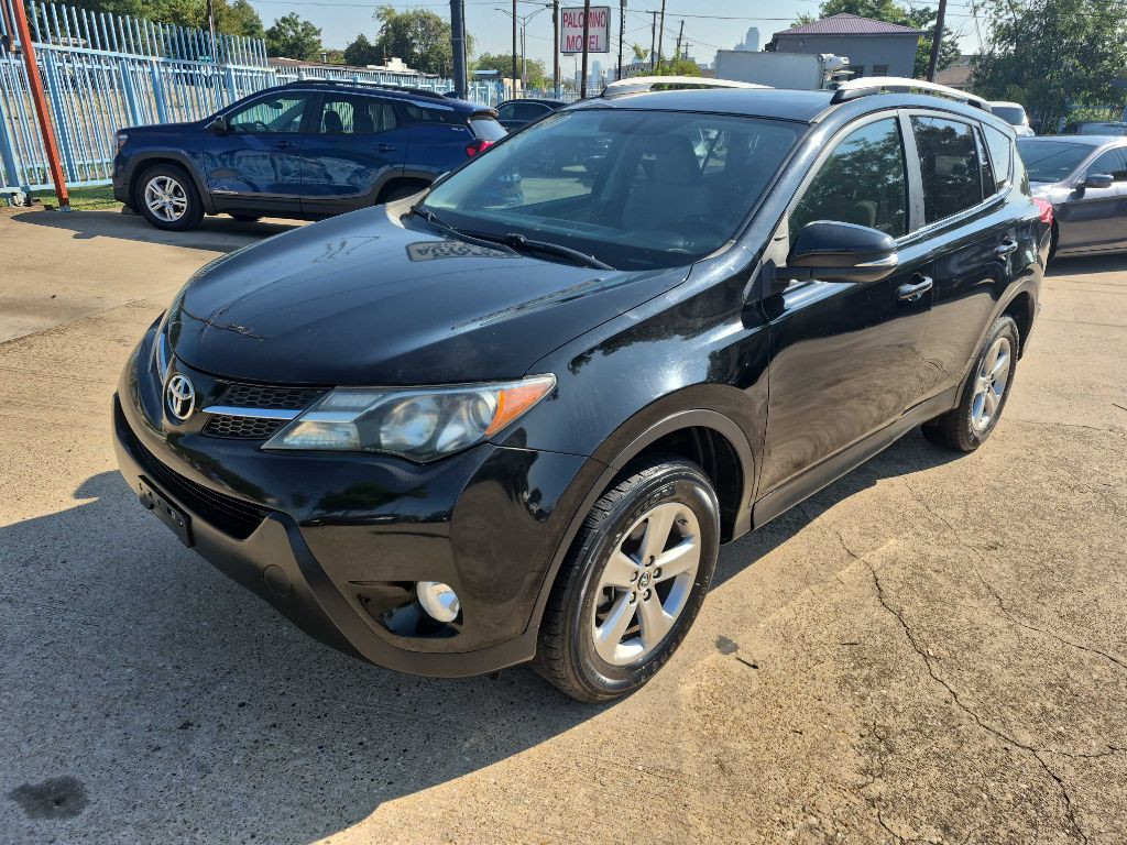 2015 Toyota Rav4 Image 1