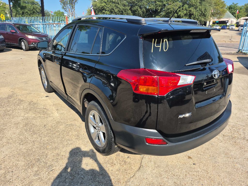 2015 Toyota Rav4 Image 7