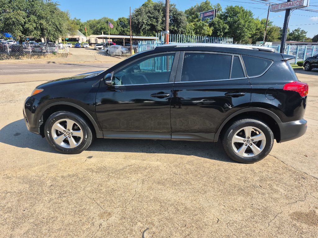 2015 Toyota Rav4 Image 10