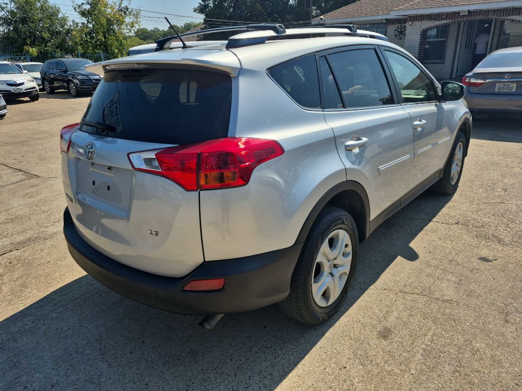 2015 Toyota Rav4 Image 3