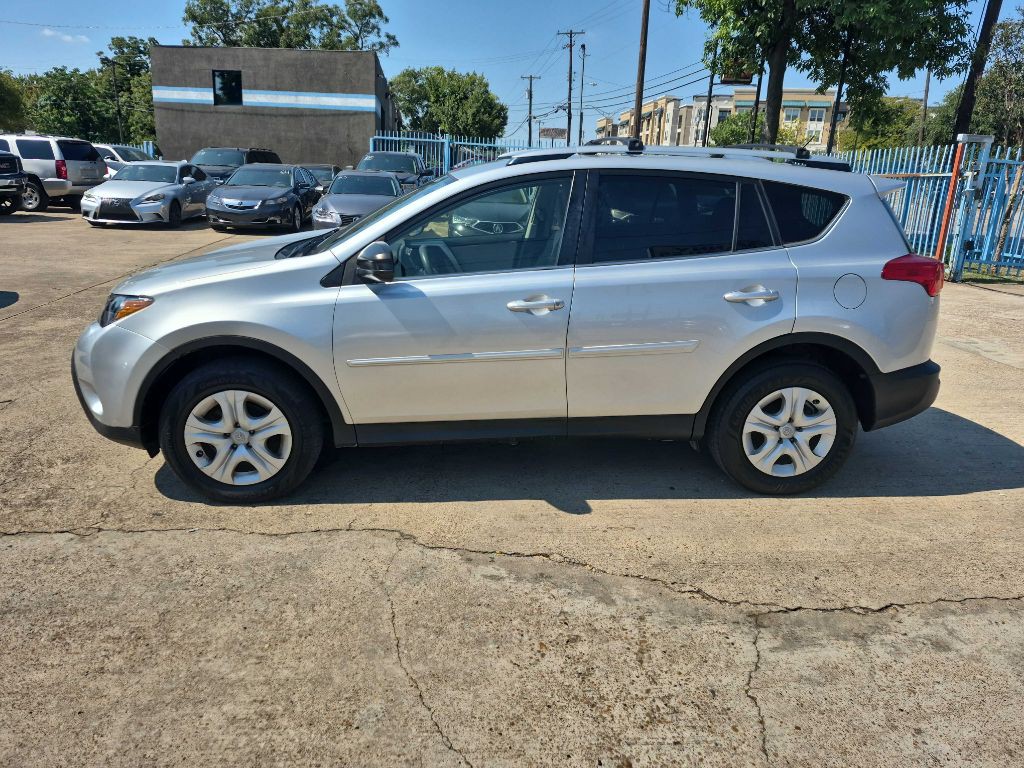 2015 Toyota Rav4 Image 5