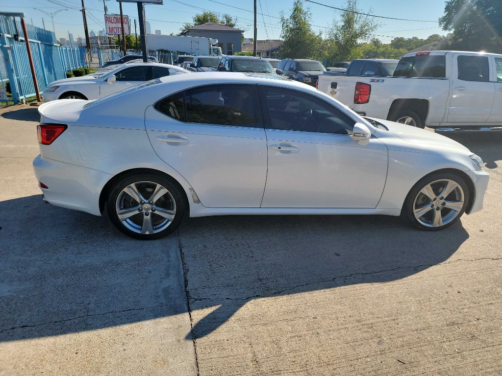 2012 Lexus IS Image 8