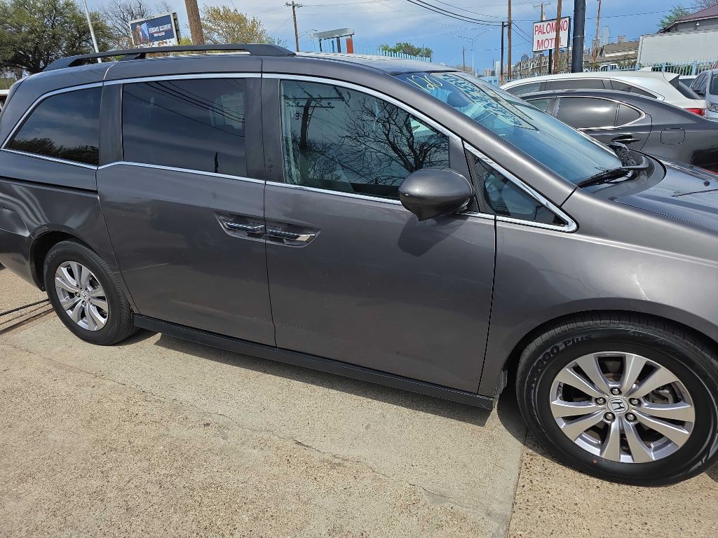 2016 Honda Odyssey Image 4
