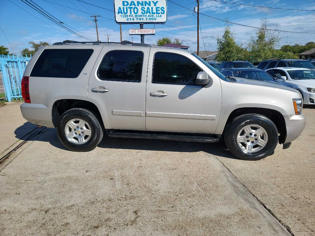 2008 Chevrolet Tahoe Image 2