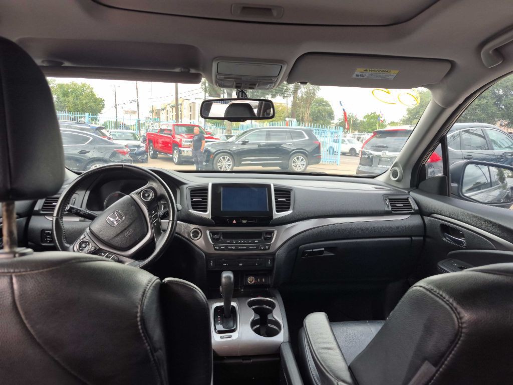 2016 Honda Pilot Image 8