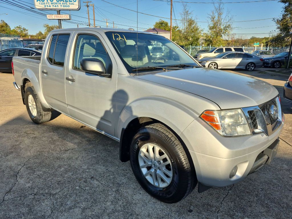 2018 Nissan Frontier Image 2