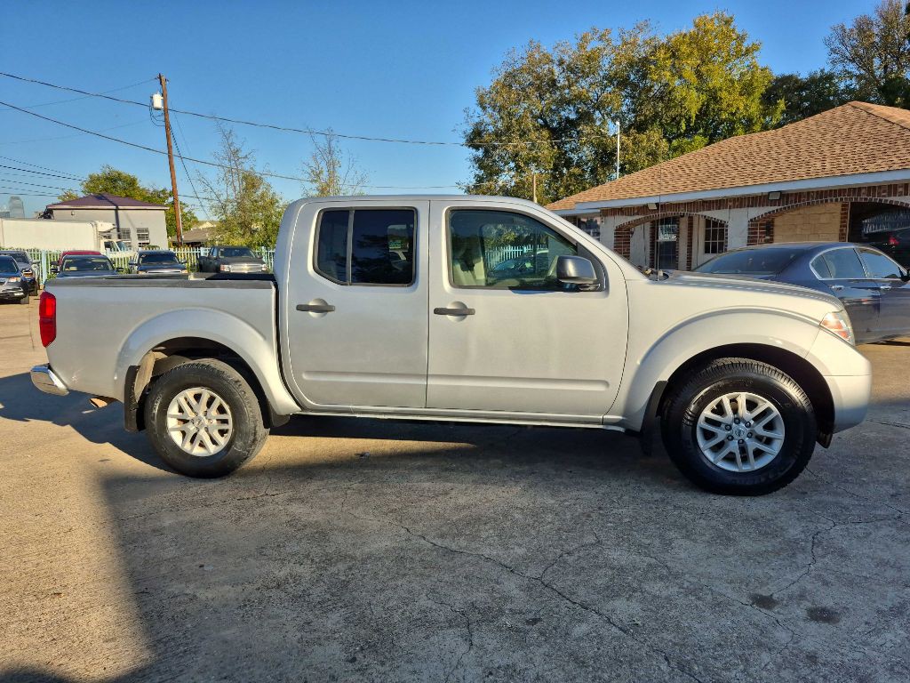 2018 Nissan Frontier Image 3