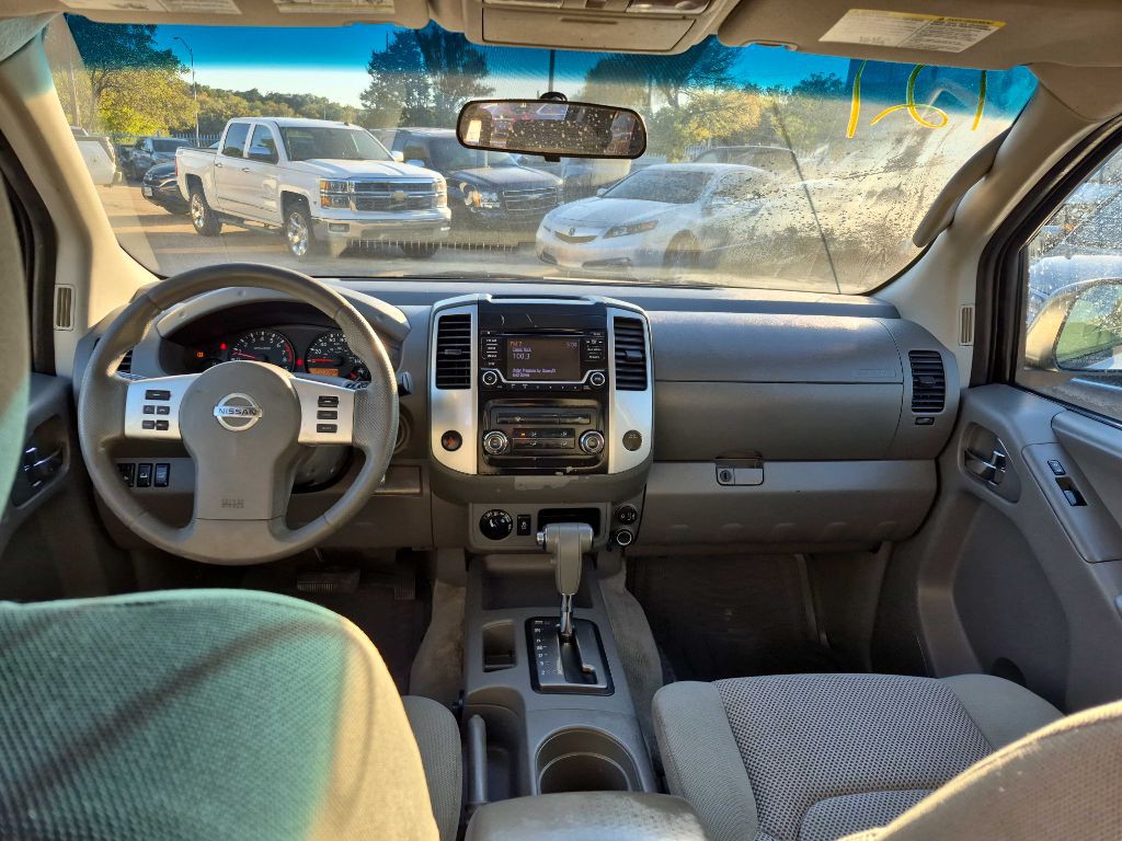 2018 Nissan Frontier Image 10