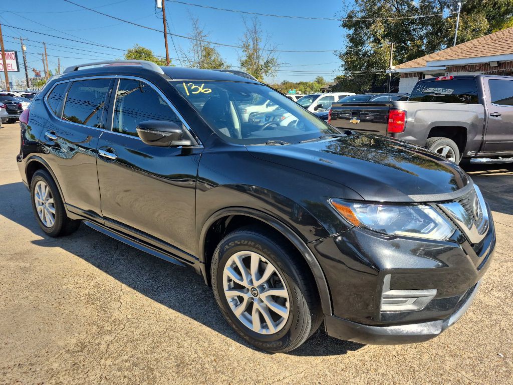 2019 Nissan Rogue Image 2