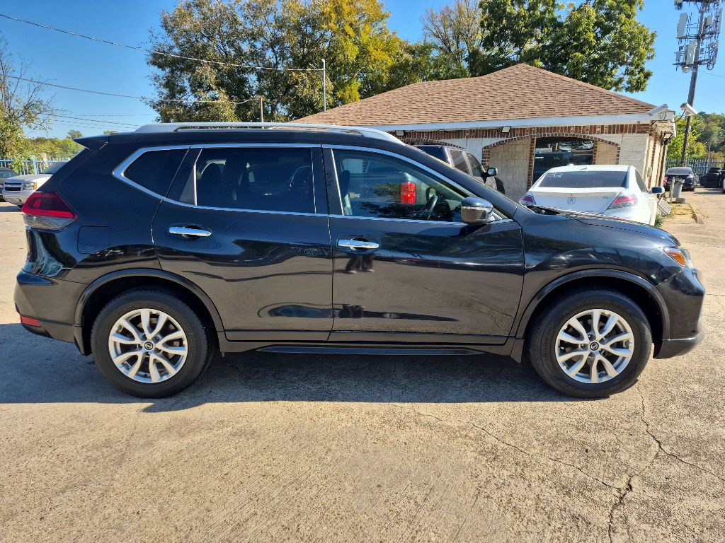 2019 Nissan Rogue Image 3