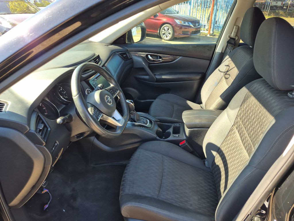 2019 Nissan Rogue Image 10