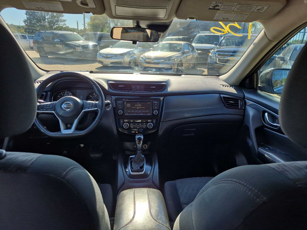2019 Nissan Rogue Image 11
