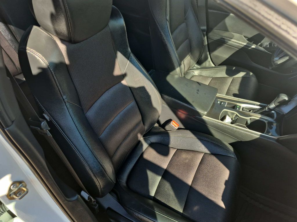 2020 Honda Accord Image 11