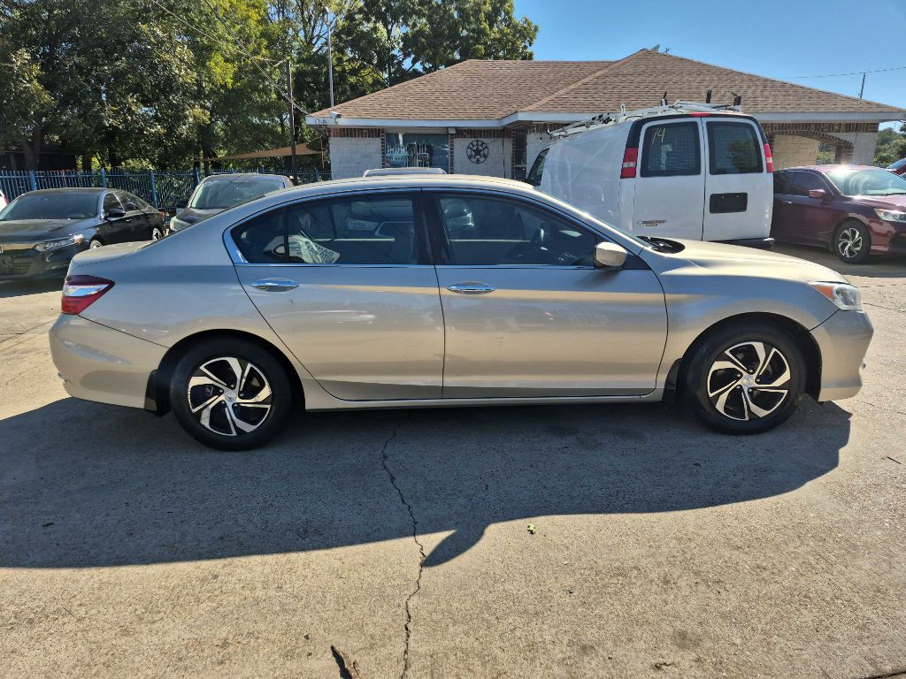 2017 Honda Accord Image 6