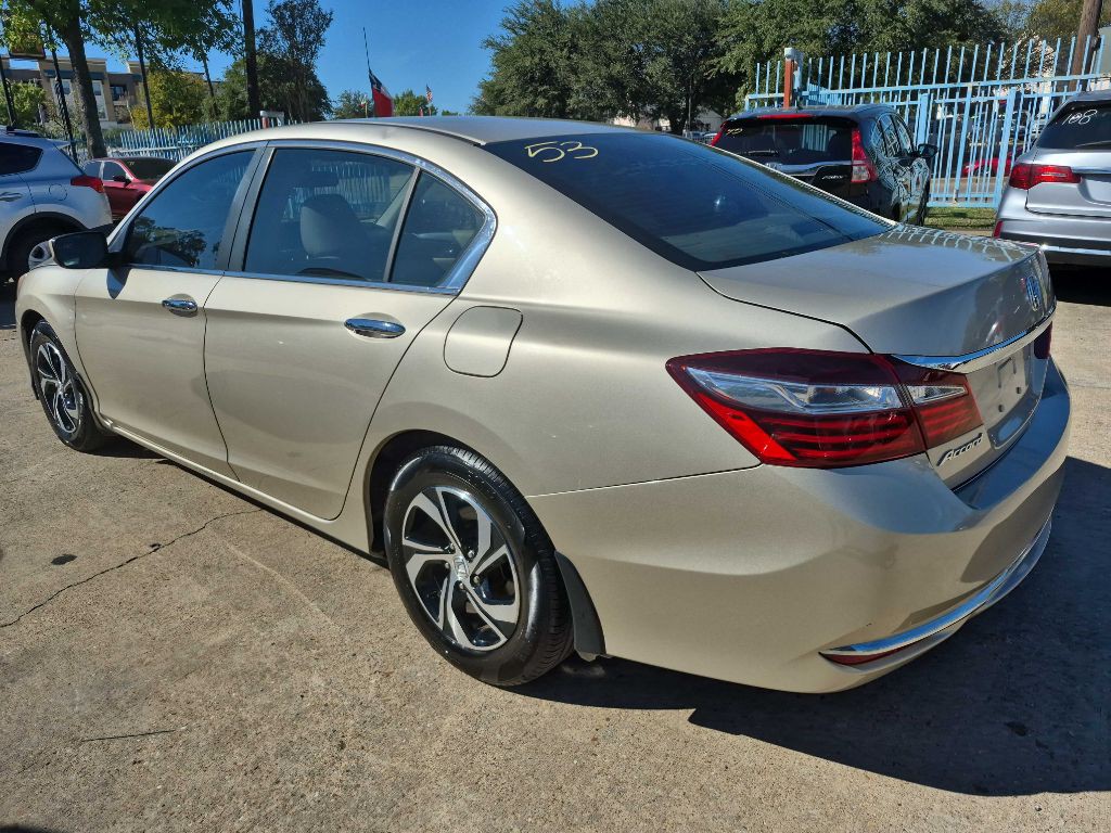 2017 Honda Accord Image 8