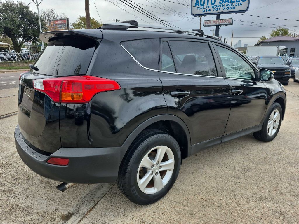 2014 Toyota Rav4 Image 3