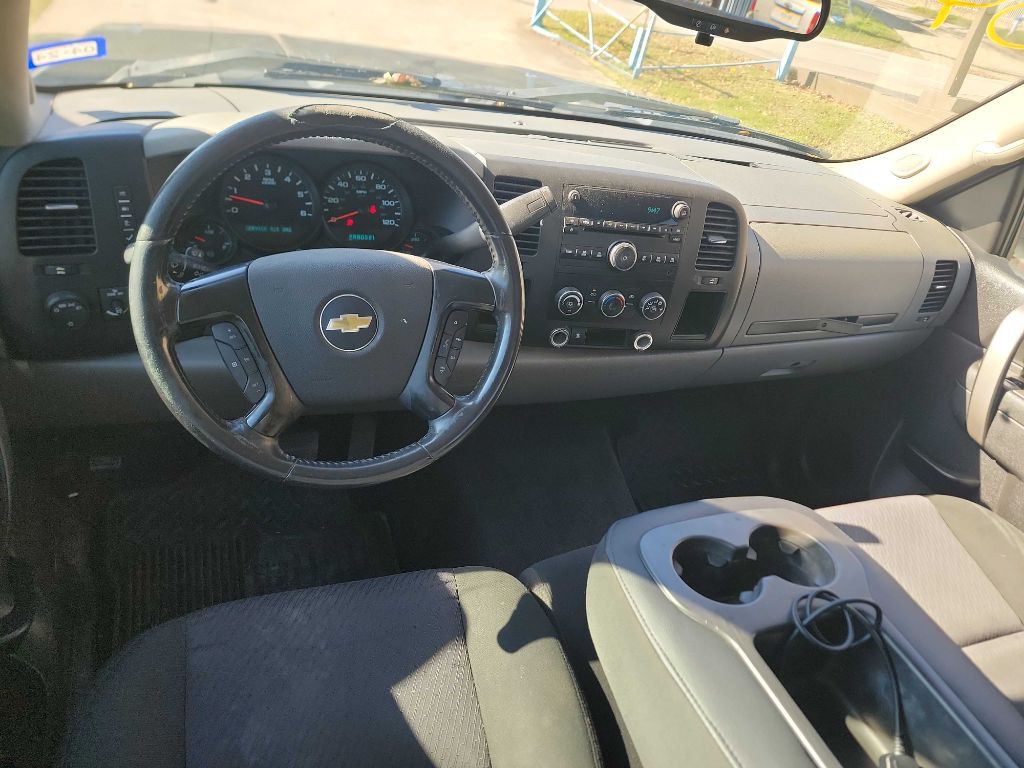 2011 Chevrolet Silverado 1500 Image 8