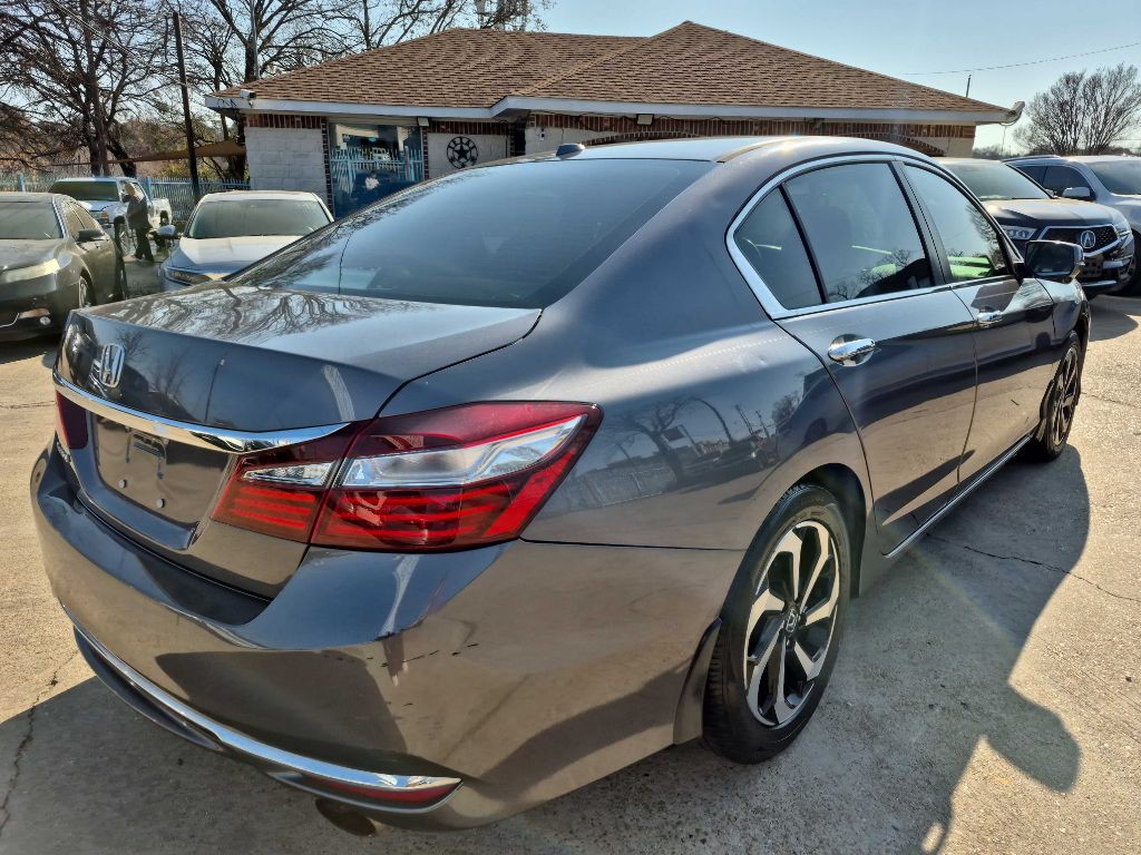 2017 Honda Accord Image 4