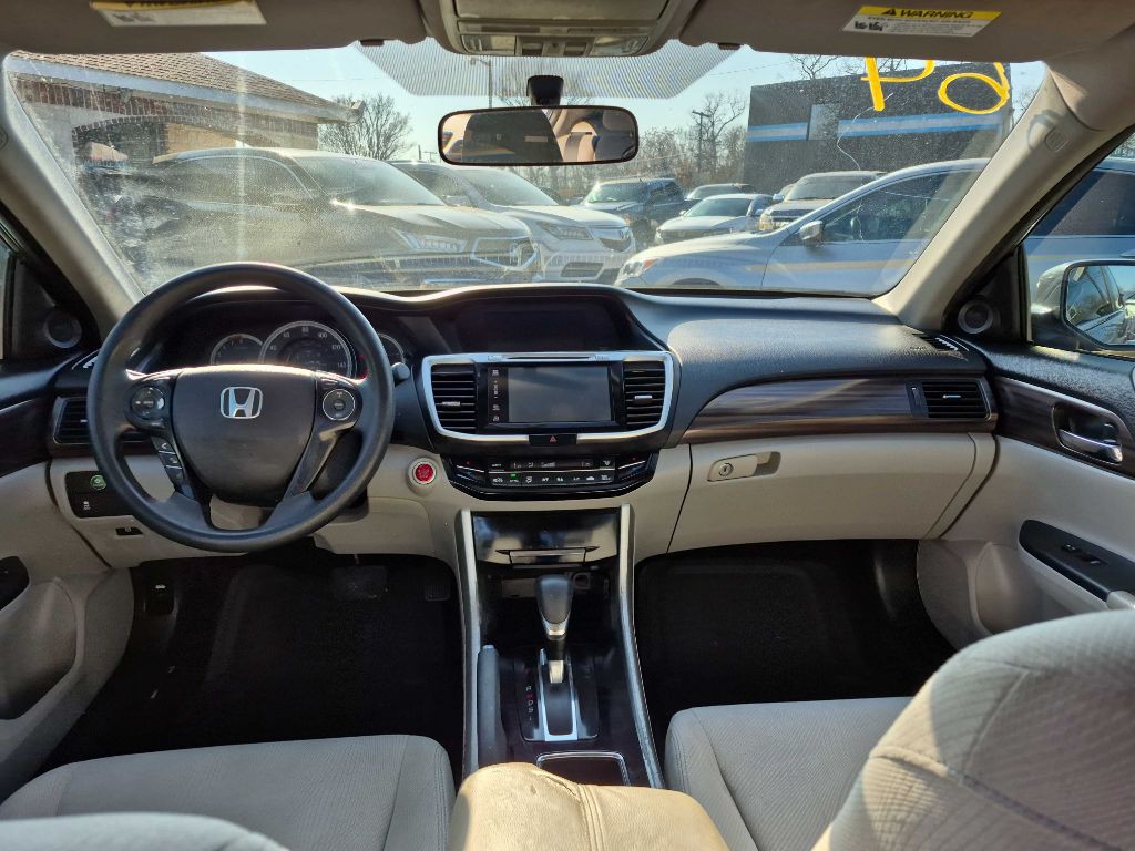 2017 Honda Accord Image 9