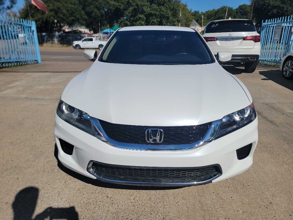 2015 Honda Accord Image 2