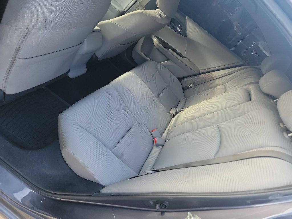 2015 Honda Accord Image 9
