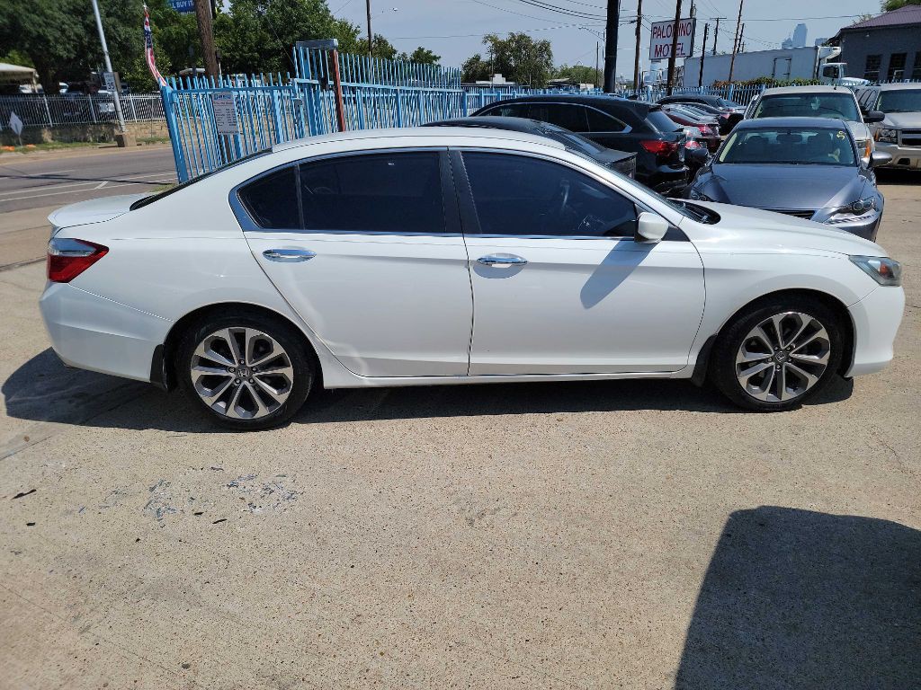 2015 Honda Accord Image 2