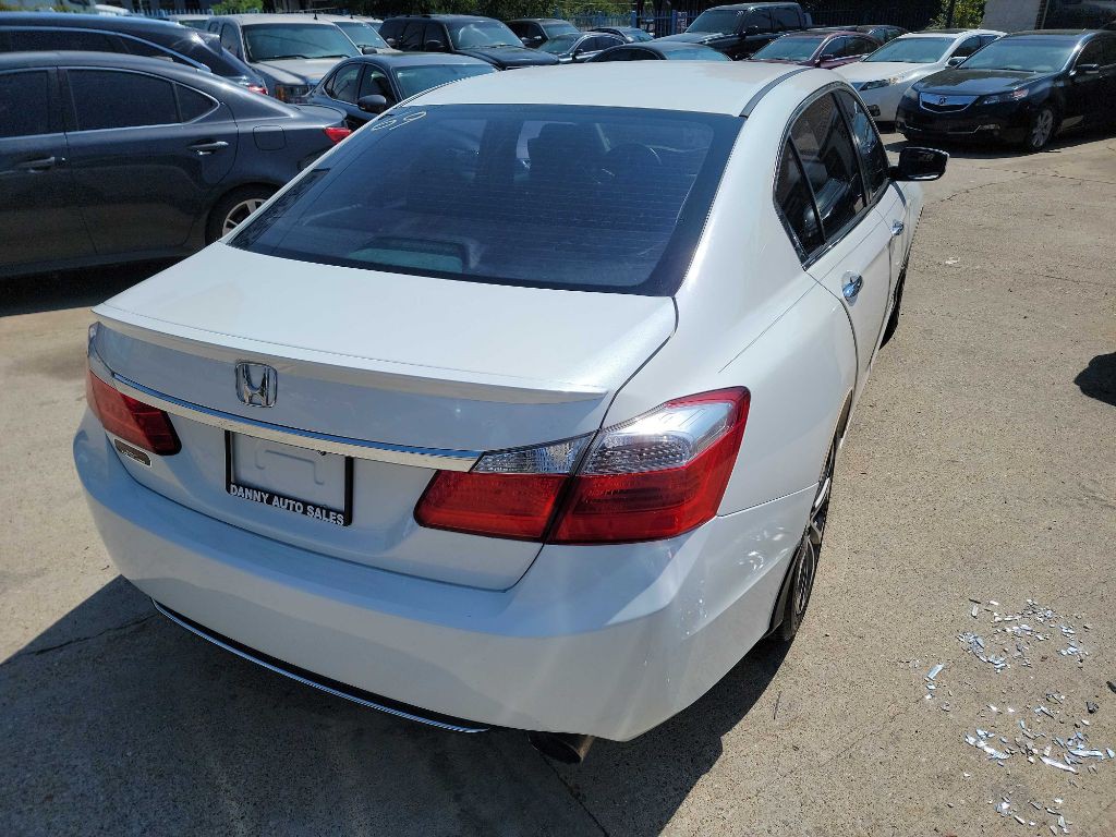 2015 Honda Accord Image 3