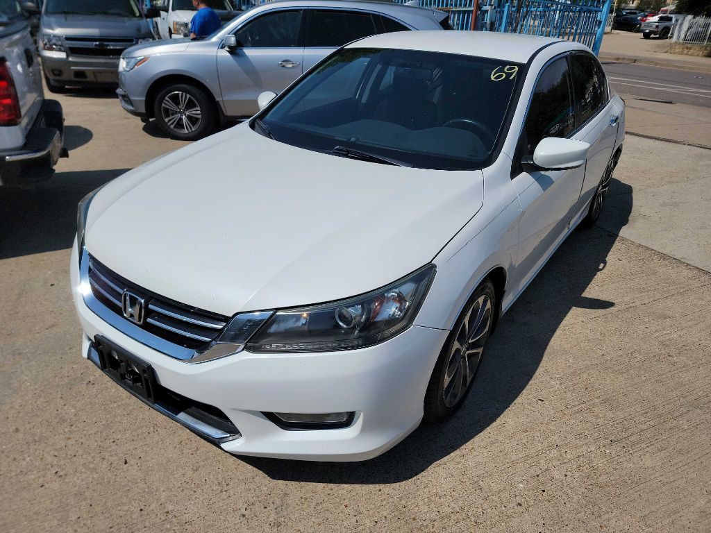 2015 Honda Accord Image 14