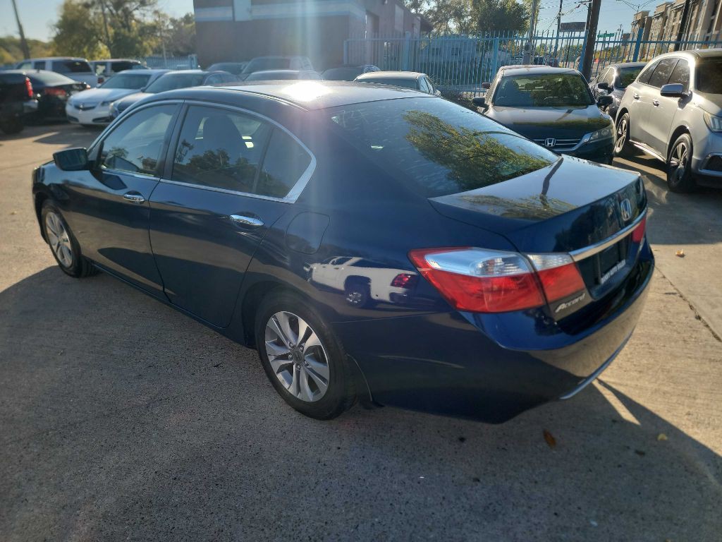 2015 Honda Accord Image 4