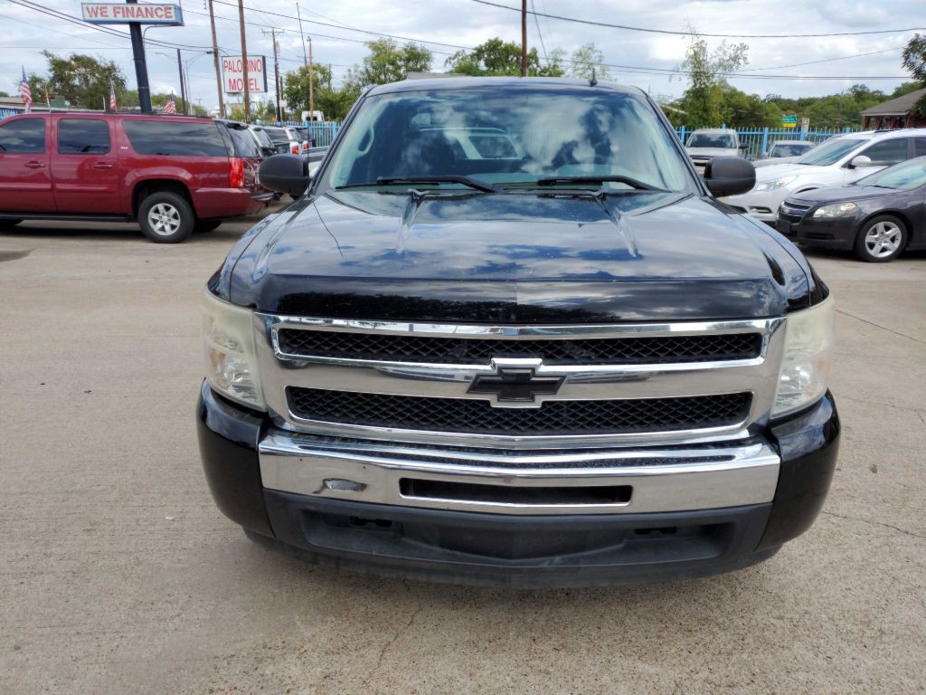 2010 Chevrolet Silverado 1500 Image 2