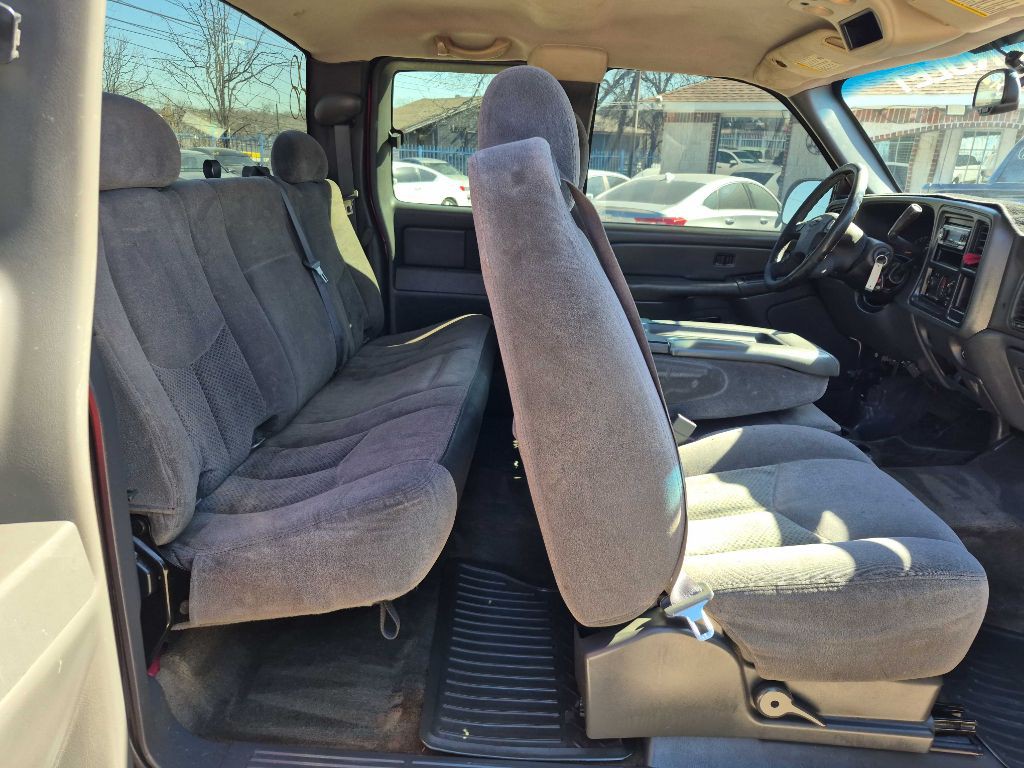 2006 Chevrolet Silverado 1500 Image 11