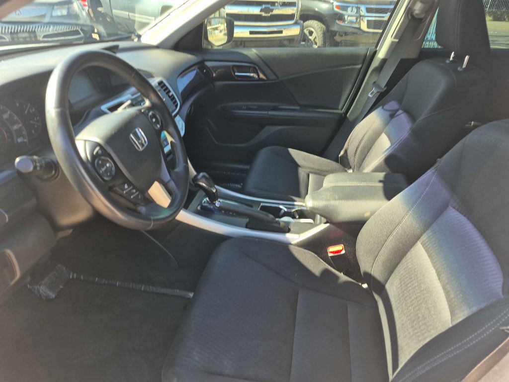 2013 Honda Accord Image 6