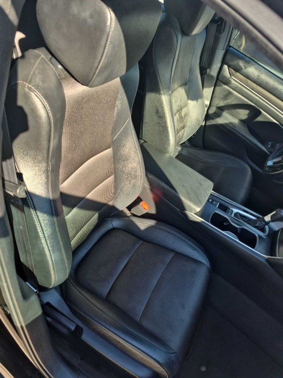 2019 Honda Accord Image 9