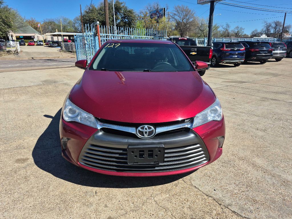 2017 Toyota Camry Image 4